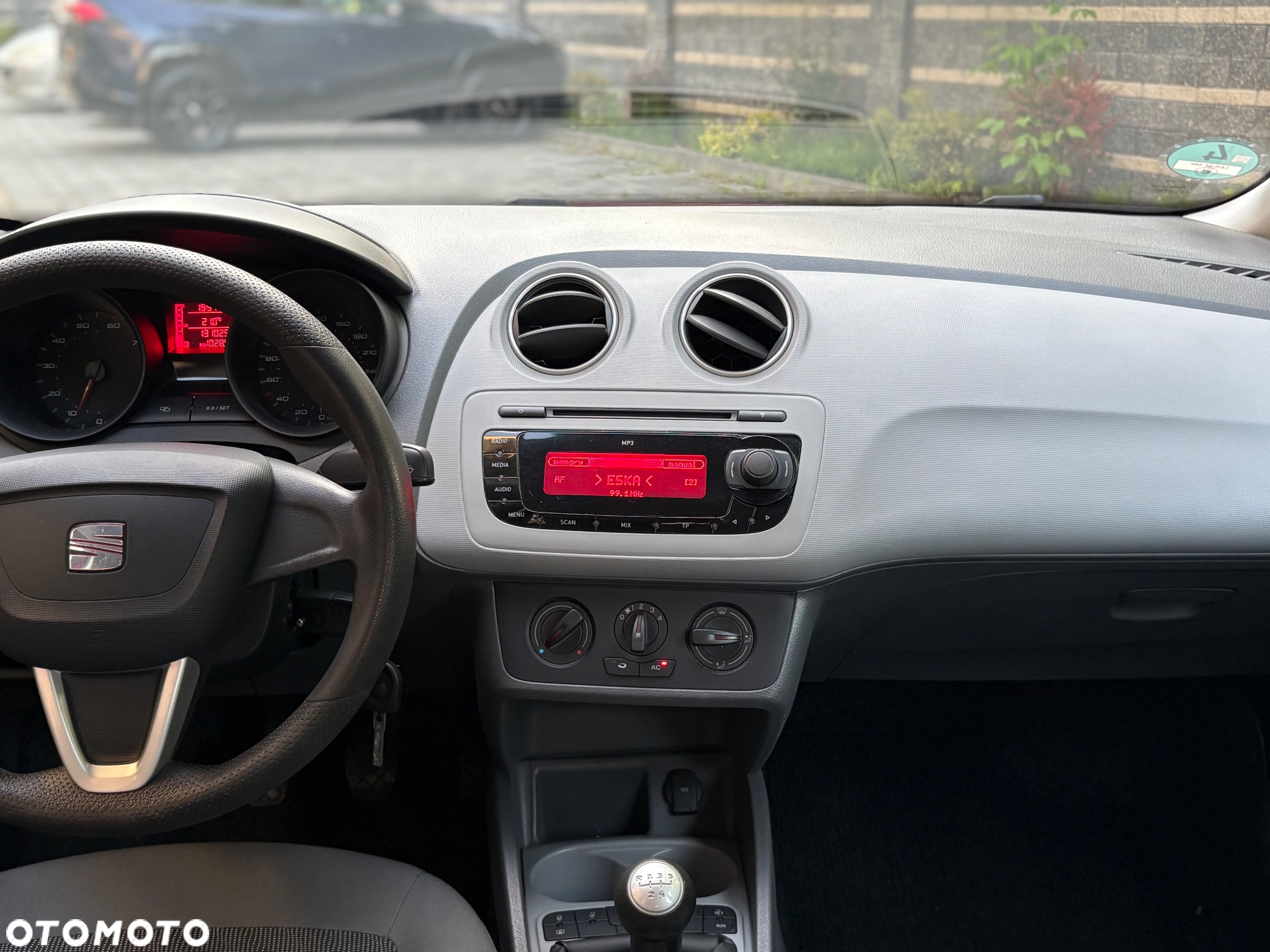Seat Ibiza 1.4 16V Style - 21