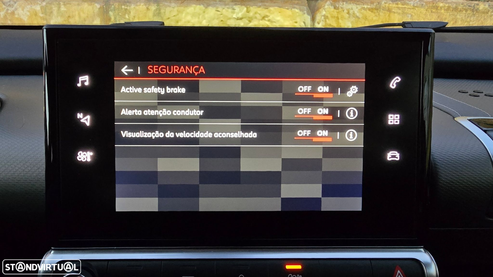 Citroën C4 Cactus 1.5 BlueHDi Shine - 24