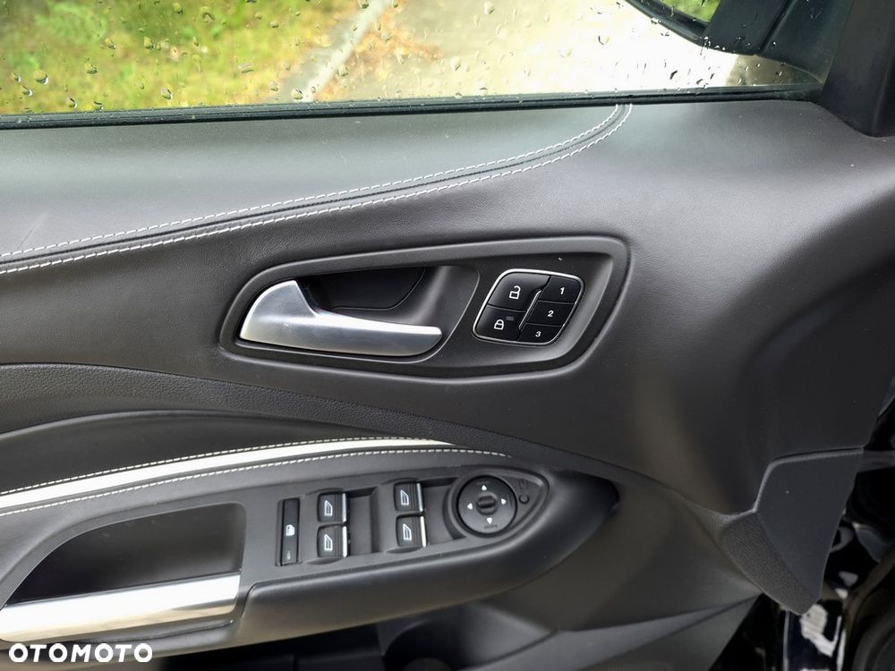 Ford Kuga Vignale 2.0 TDCi AWD - 14