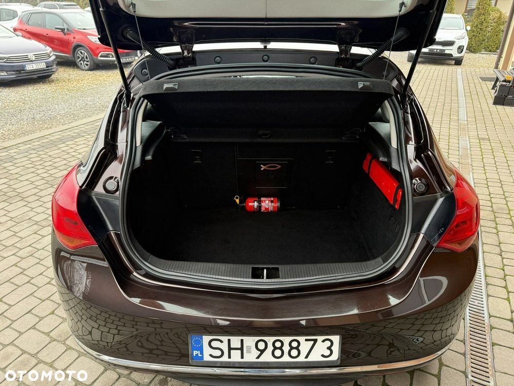 Opel Astra 1.6 Enjoy EU6 - 23