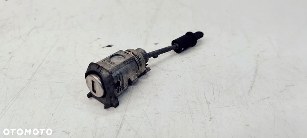 WKŁADKA DRZWI LEWY PRZÓD AUDI A6 C7 A7 4G8837167