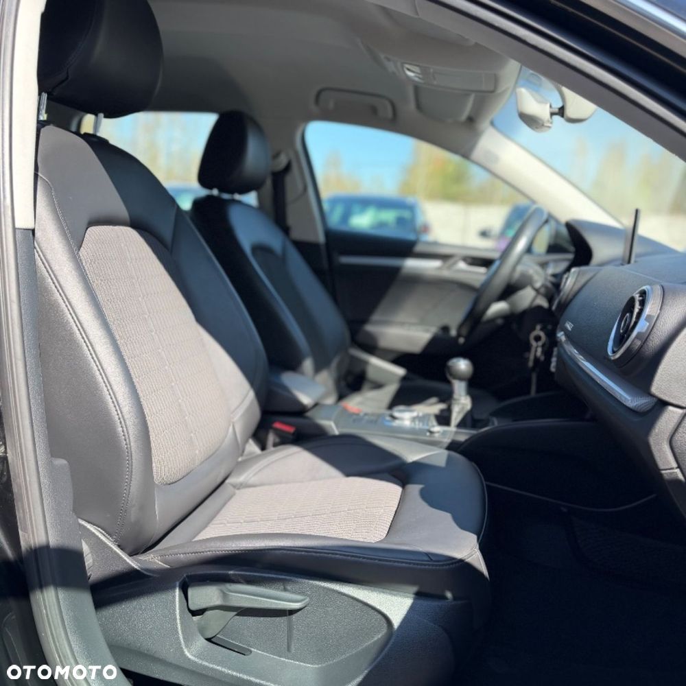 Audi A3 Sportback - 38