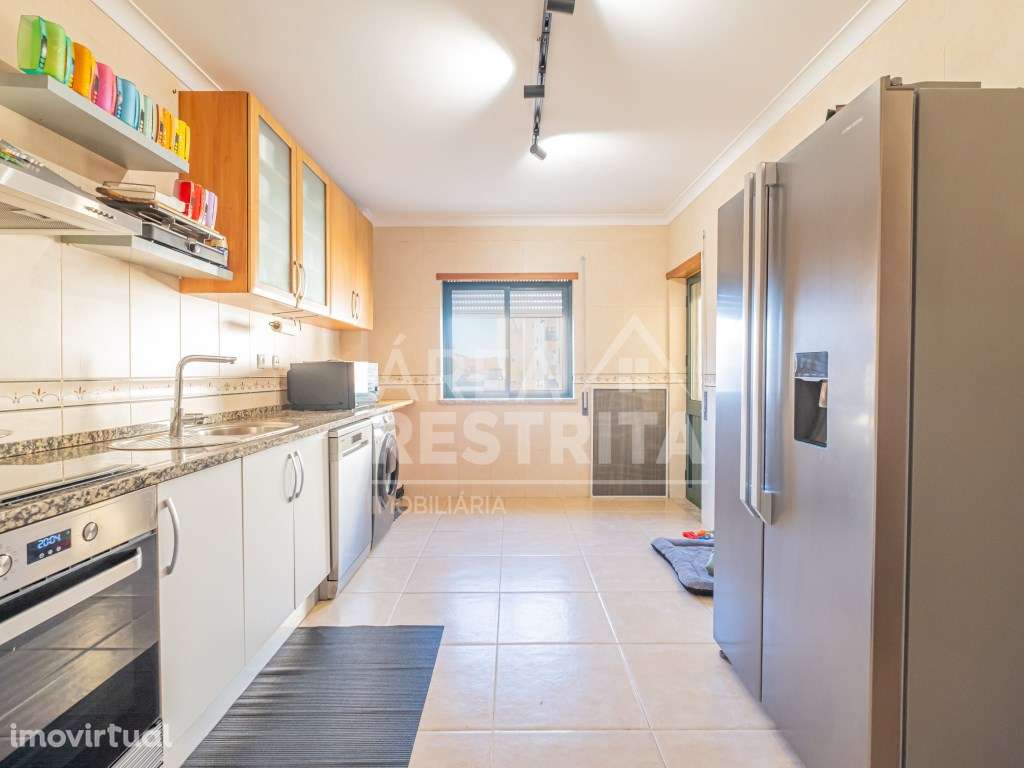 FANTASTICO APARTAMENTO T3 1ºANDAR EM ALHOS VEDROS - Grande imagem: 2/51