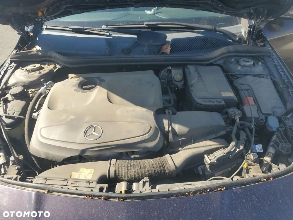 Mercedes-Benz CLA 250 7G-DCT StreetStyle - 10
