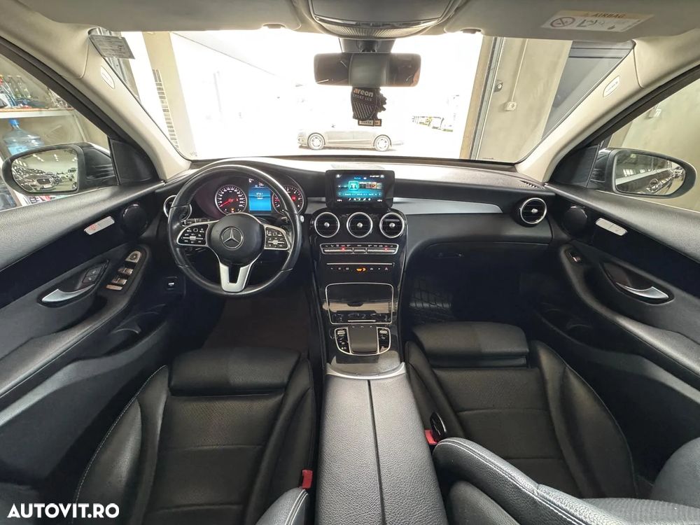 Mercedes-Benz GLC - 6