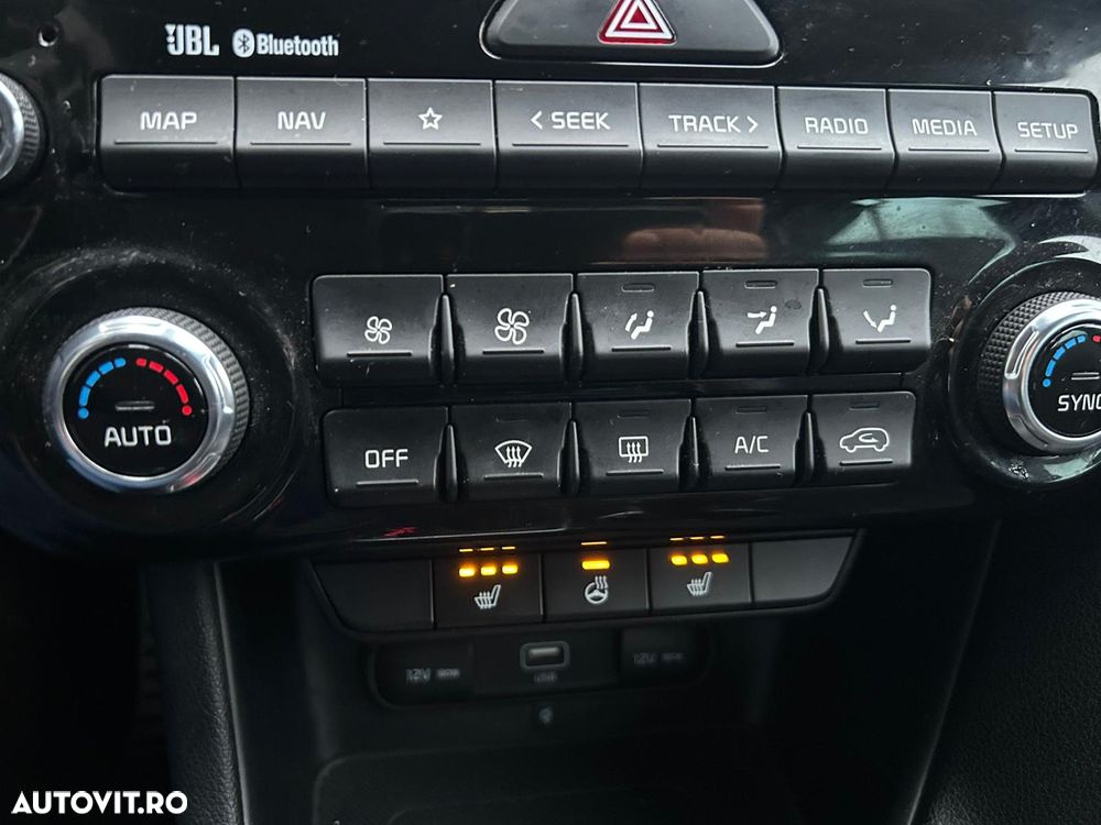 Kia Sportage 1.6 CRDI AWD DCT GT LINE - 23