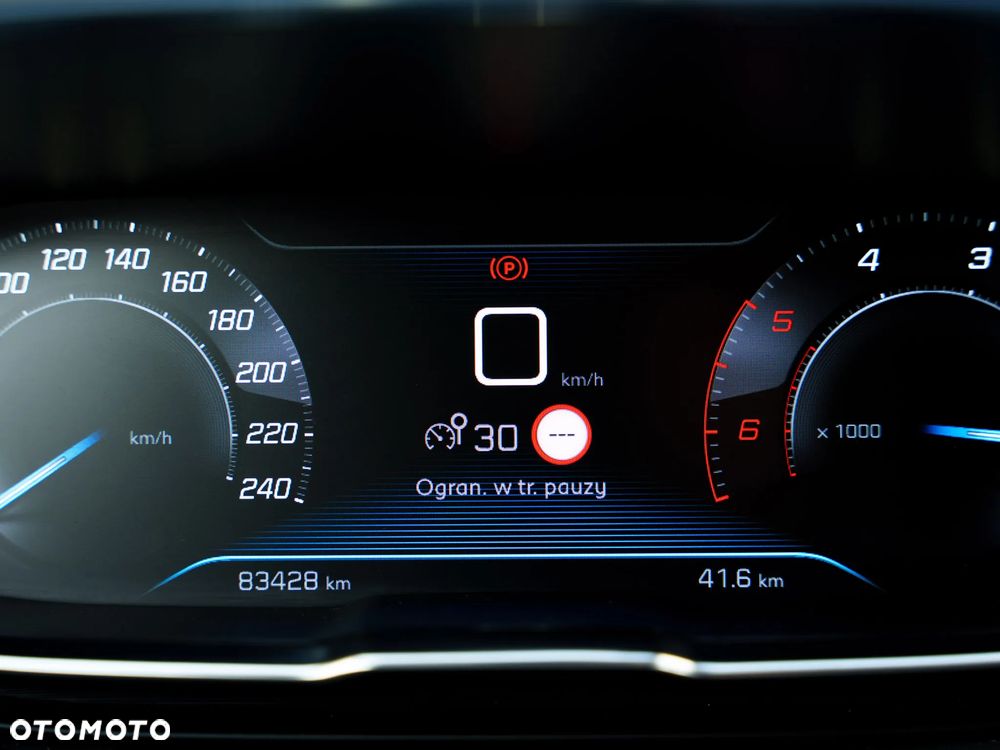 Peugeot 3008 1.5 BlueHDi Allure S&S - 27