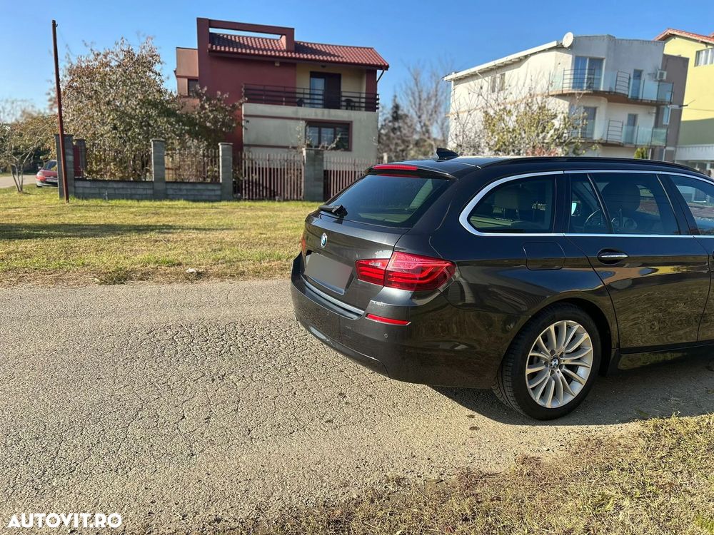 BMW Seria 5 520d xDrive AT - 14