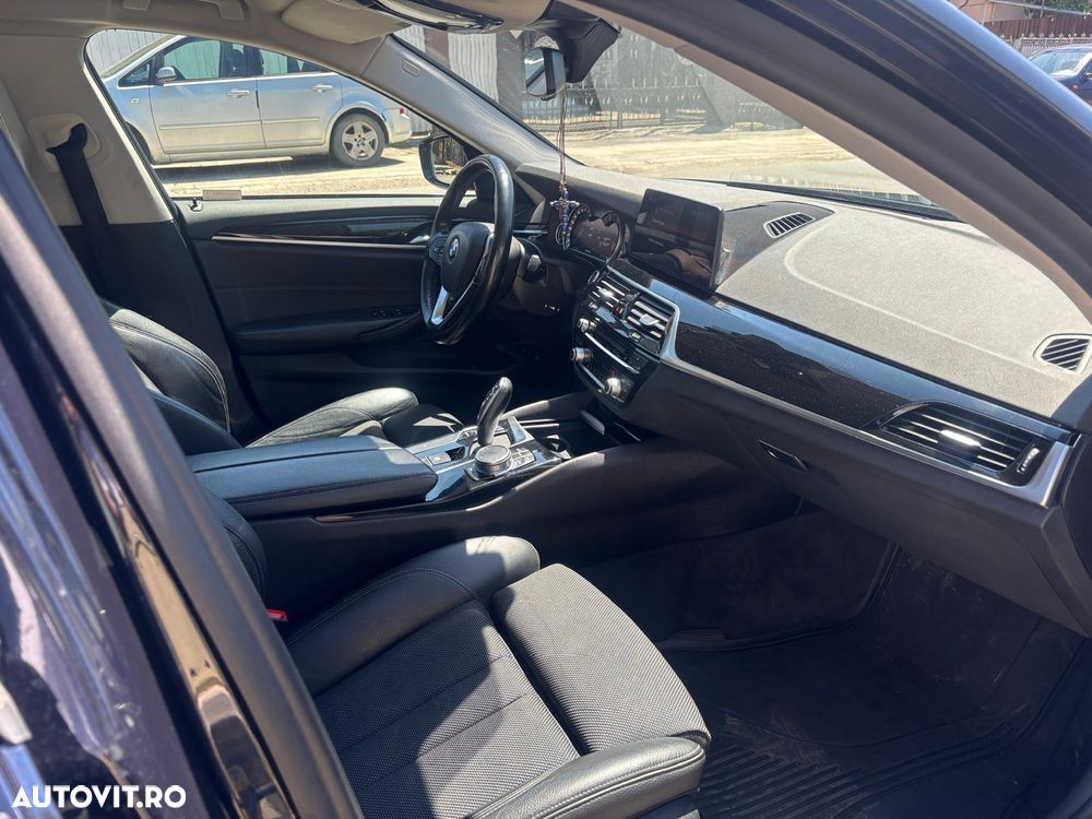 BMW Seria 5 520d xDrive Aut. Sport Line - 8