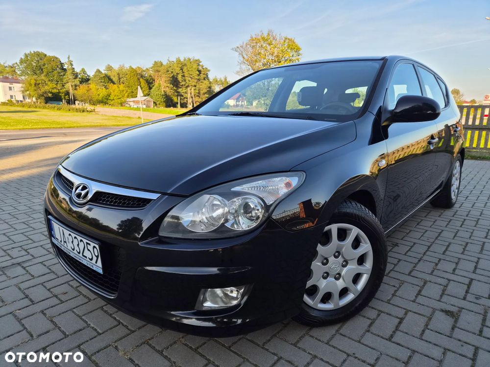Hyundai i30 1.4 Team 08 - 2