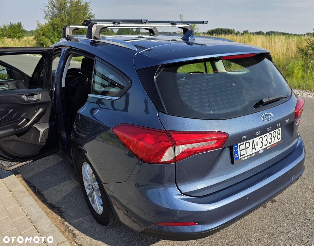 Ford Focus 1.5 EcoBoost Titanium Business - 4