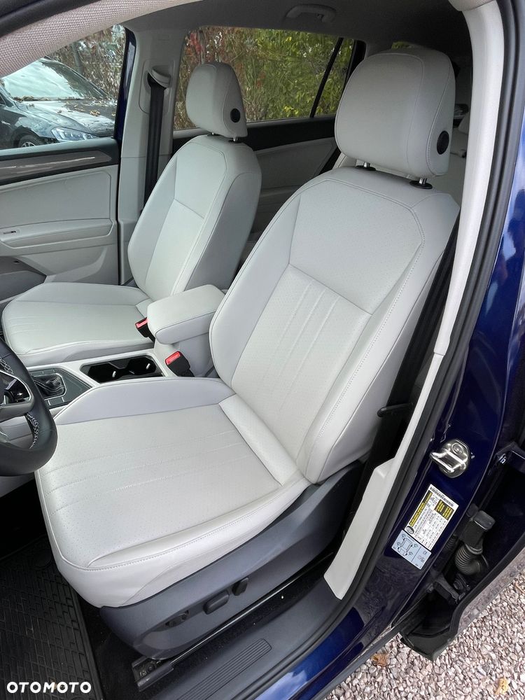 Volkswagen Tiguan - 11