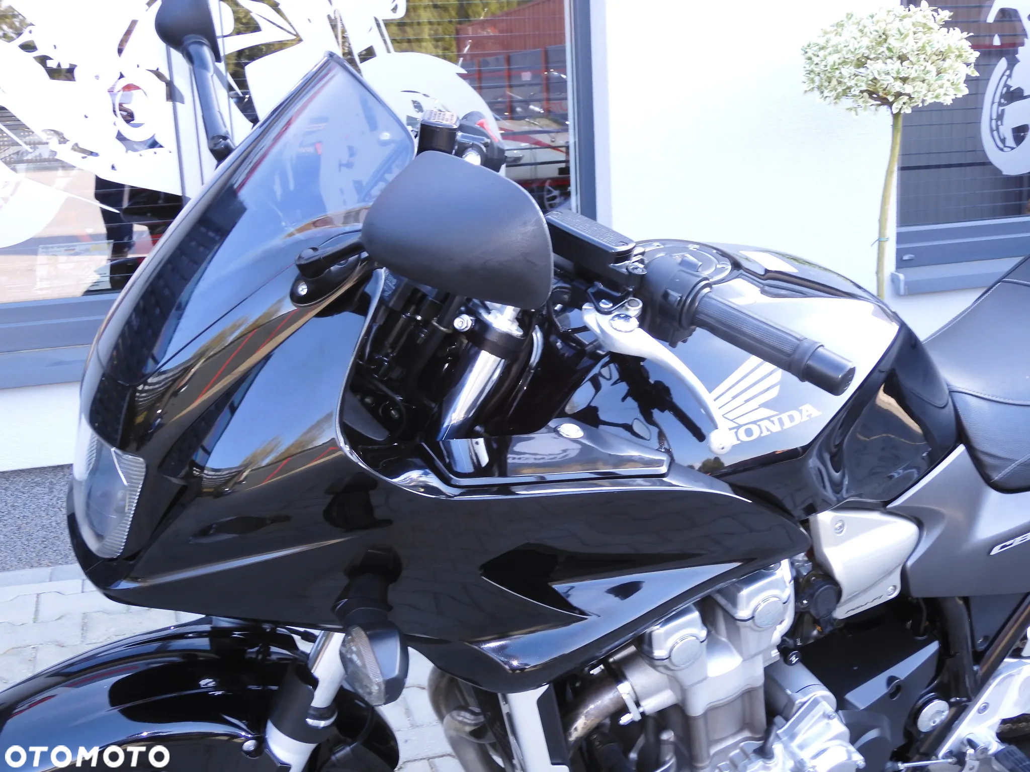 Honda CB - 27