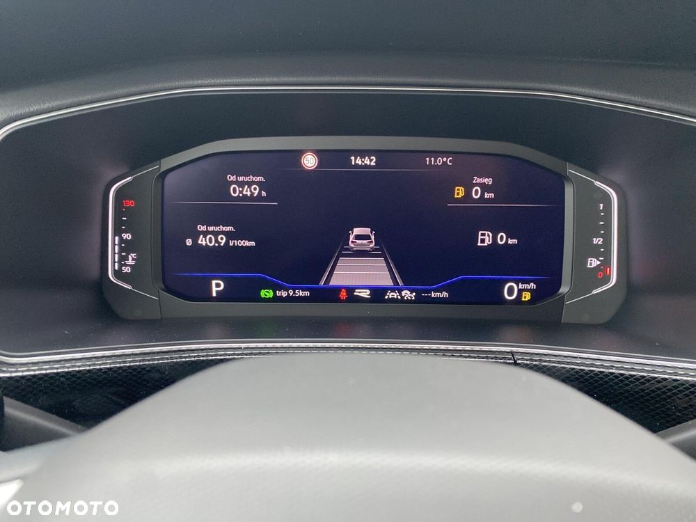 Volkswagen T-Cross - 34