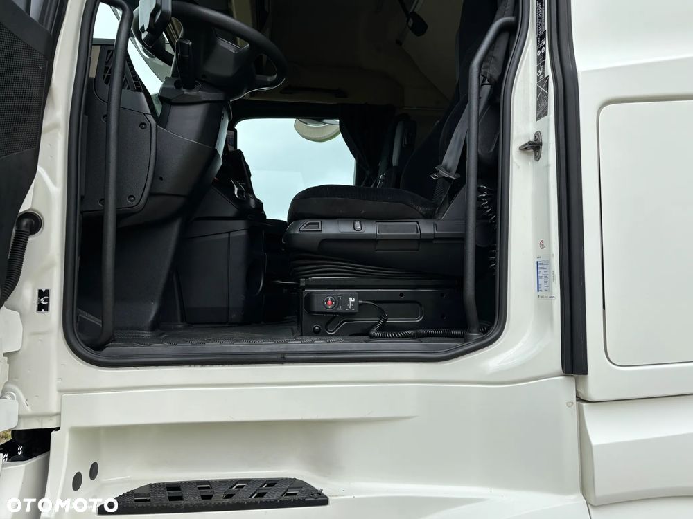 Mercedes-Benz Actros 1845 MP5 kabina BIG SPACE bez retardera, spojlery boczne , bezwypadkowy (1945, 1848 1851) - 28