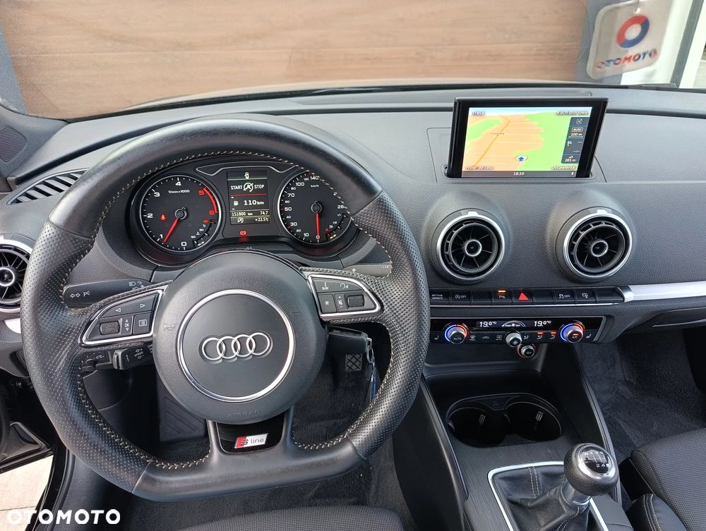 Audi A3 Sportback 2.0 TDI S line Sportpaket - 25