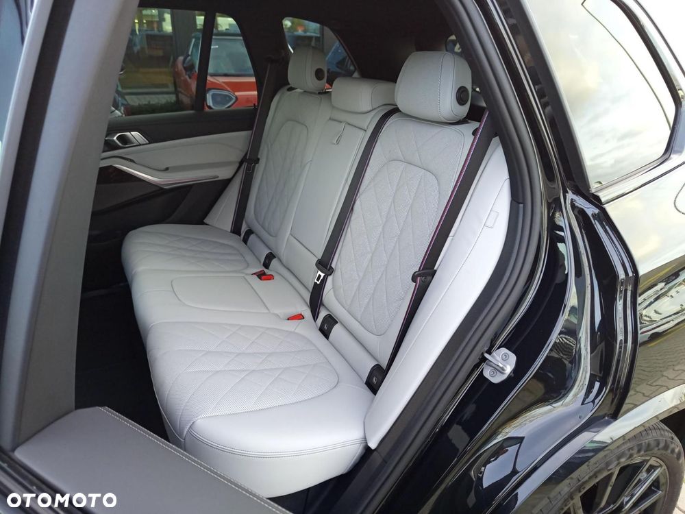 BMW X5 - 22
