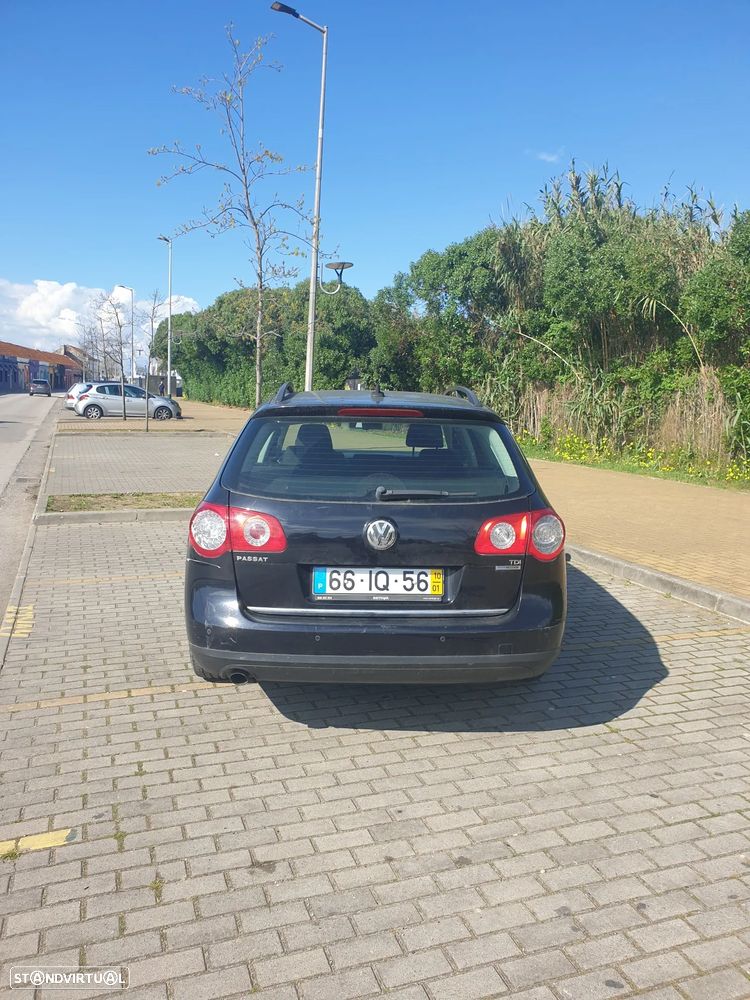 VW Passat 1.6 TDI Edition Conf.BM - 2