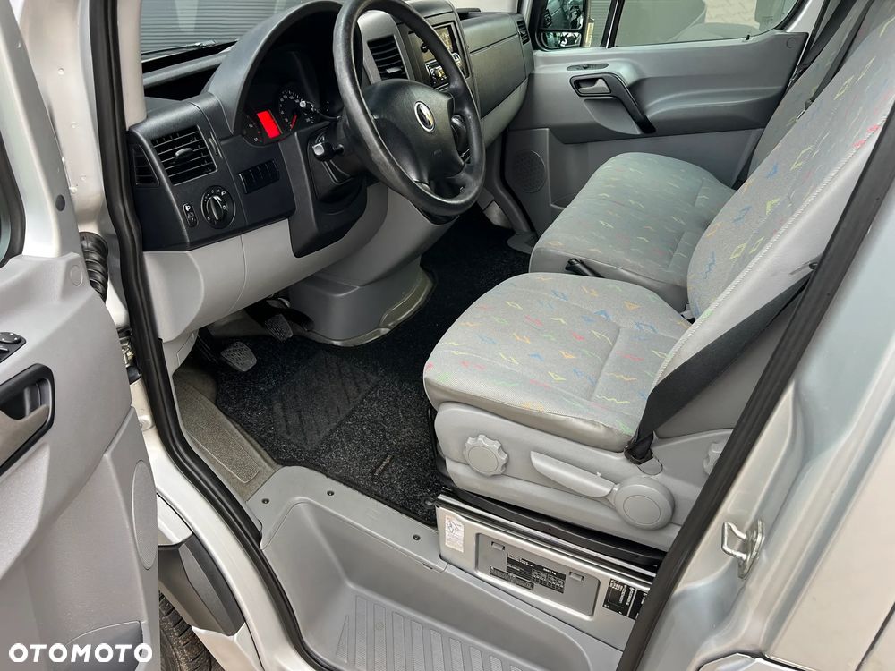 Volkswagen CRAFTER - 25
