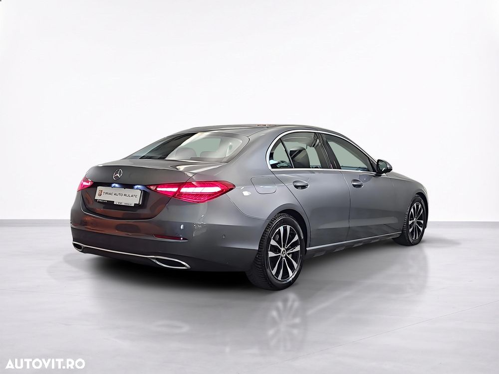 Mercedes-Benz C - 6