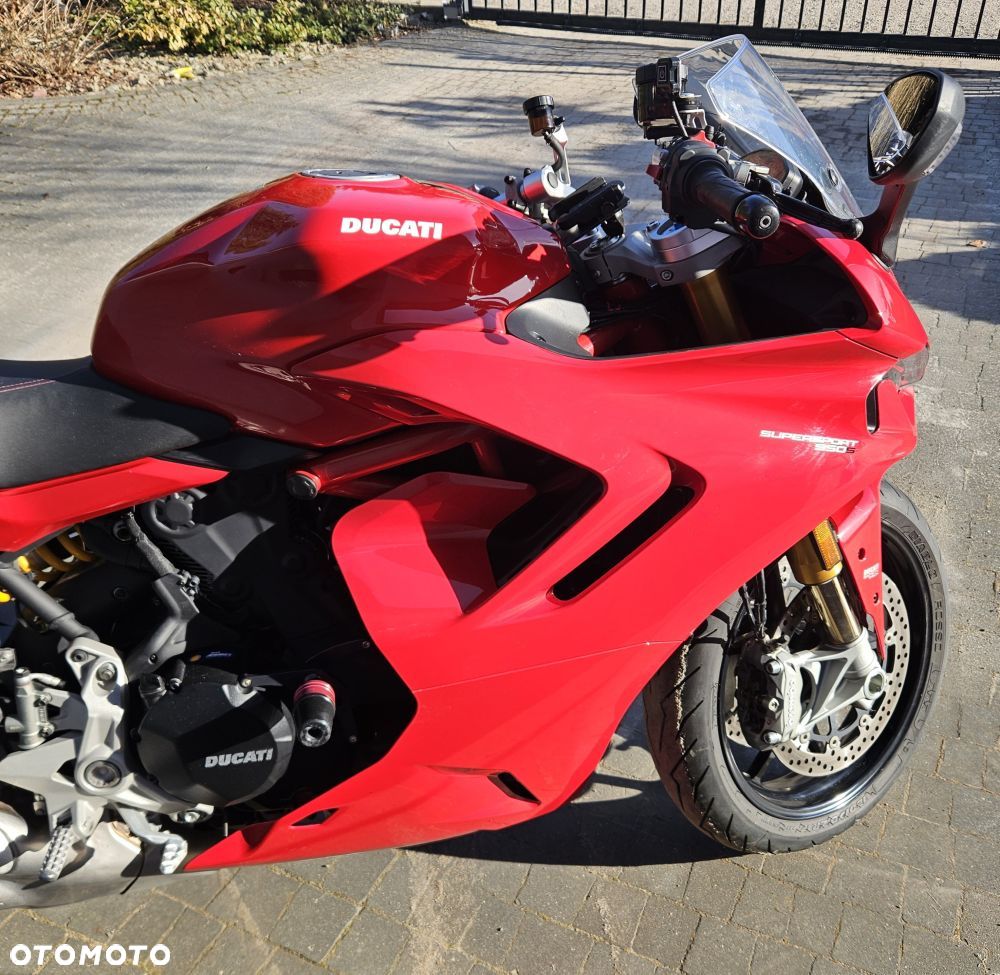 Ducati SuperSport - 11