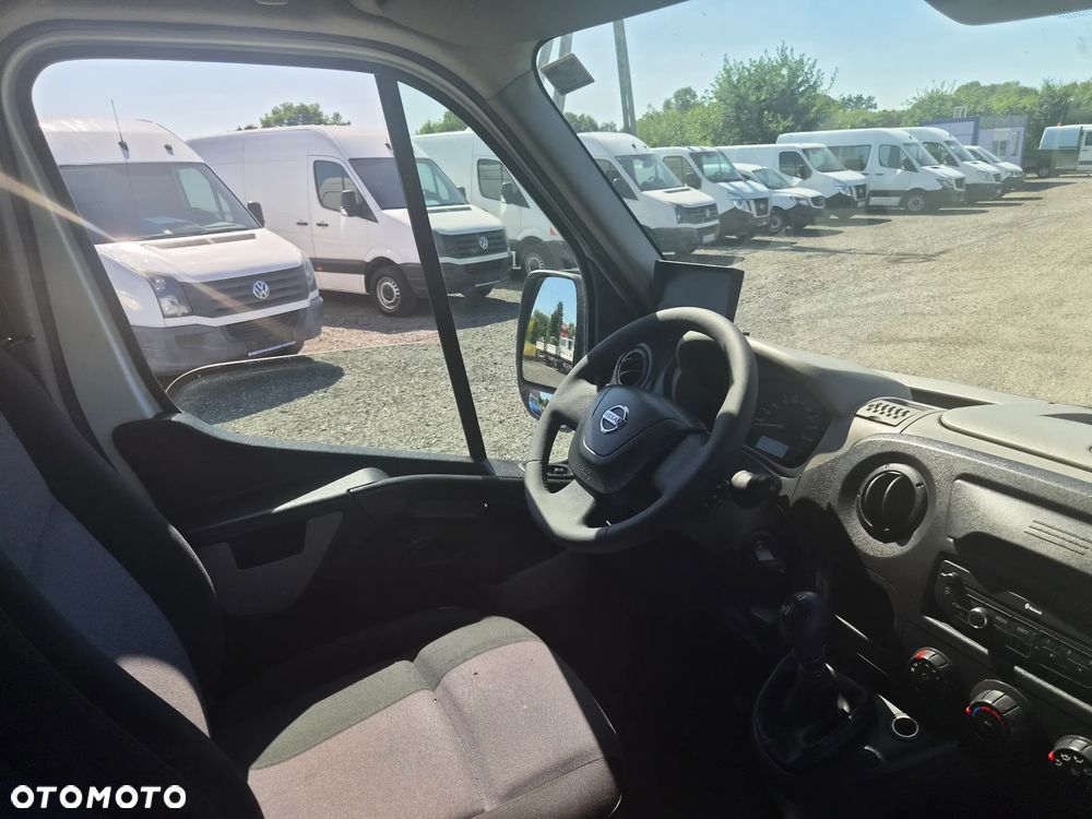 Nissan Nv 400 master zabudową warsztatową klima - 12