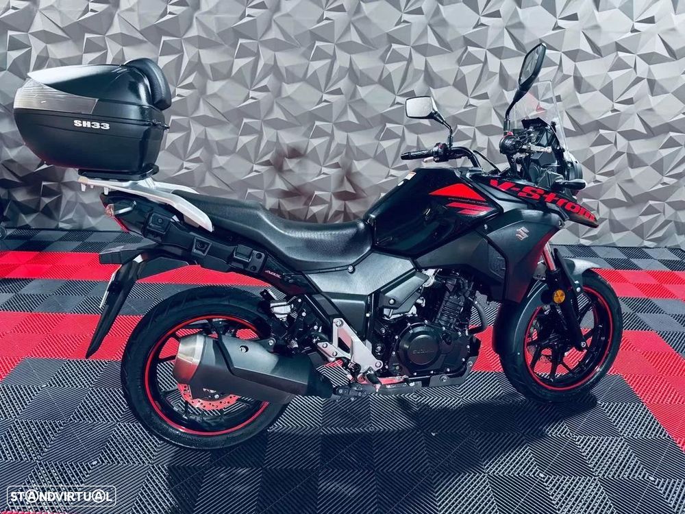 Suzuki V DL STROM 250 - 7