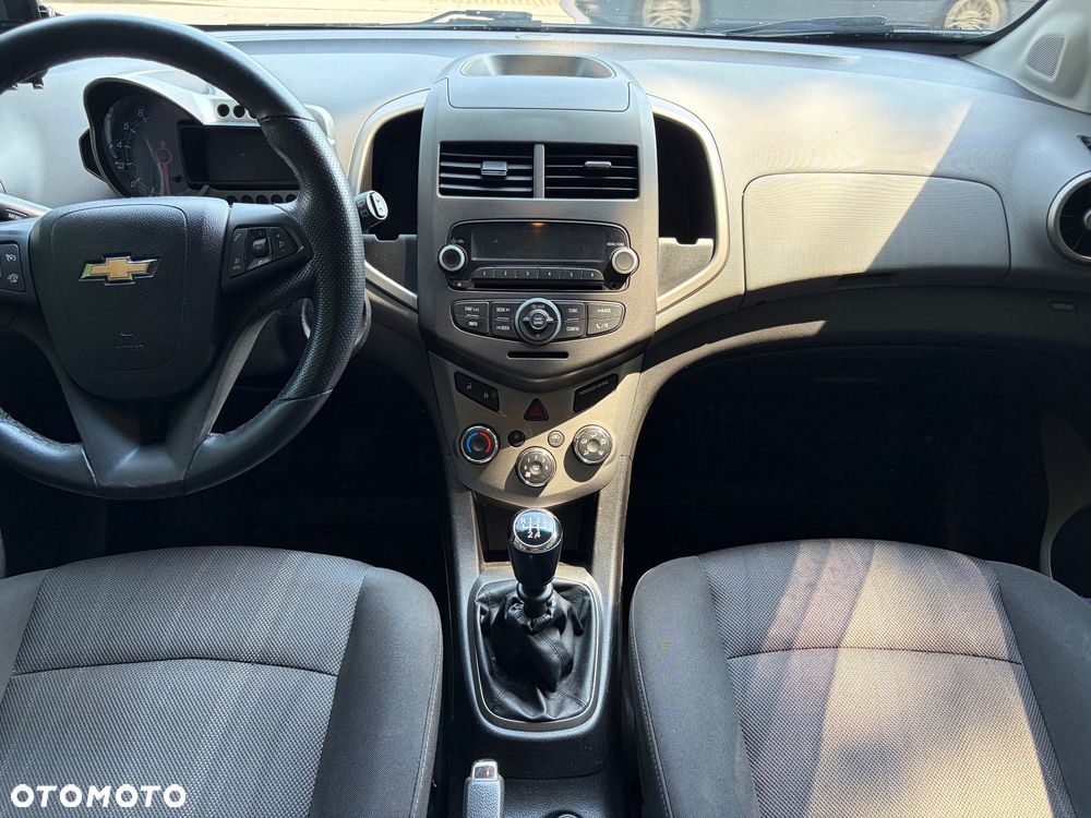 Chevrolet Aveo 1.2 LT - 5
