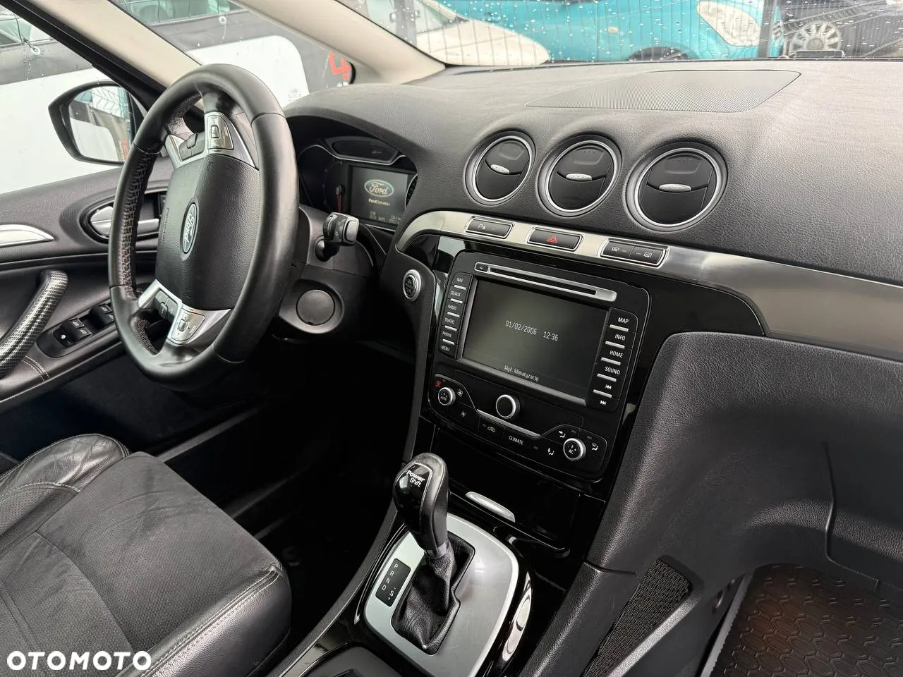 Ford S-Max 2.0 TDCi DPF Business Edition - 32