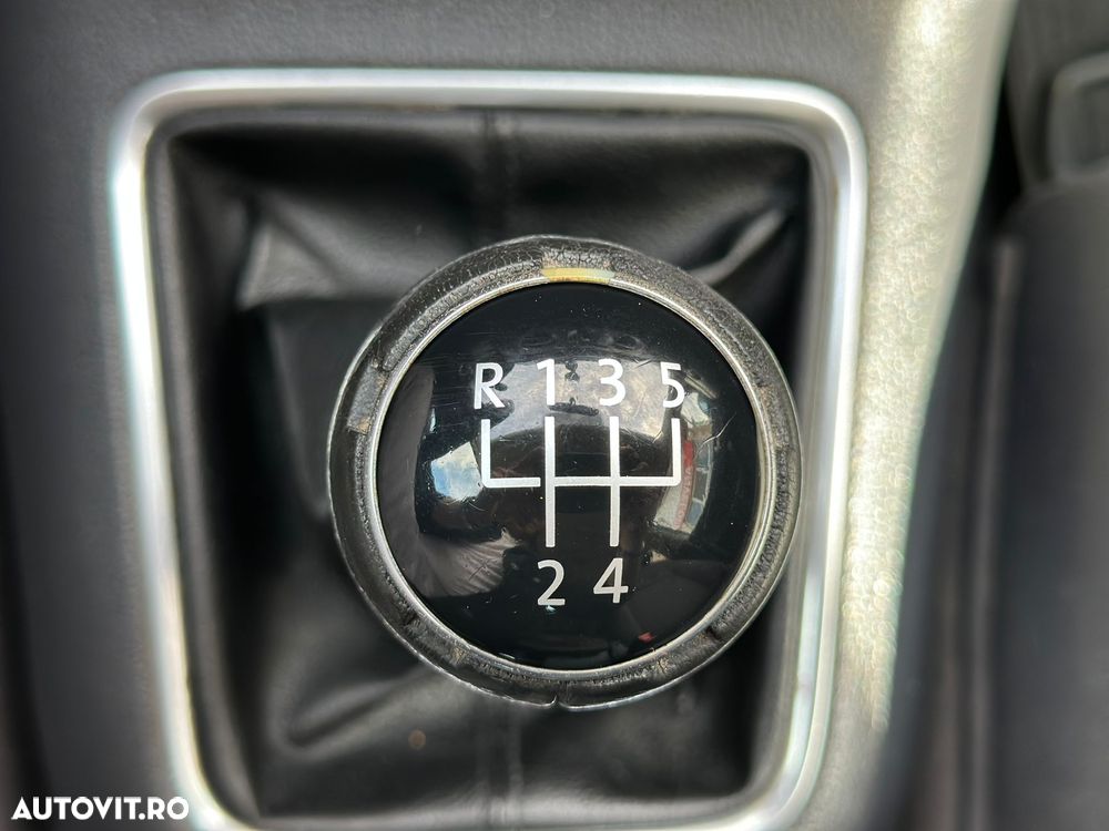 Volkswagen Golf Plus 1.9 TDI Comfortline - 13