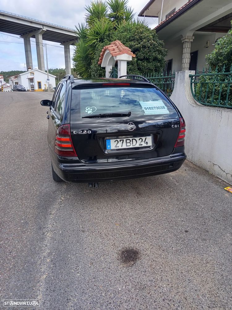 Mercedes-Benz 220 - 5
