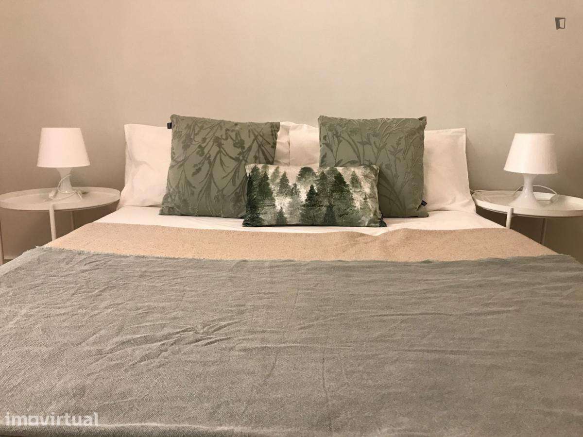 Quarto - localizado em Saldanha Lisbon - Grande imagem: 4/10