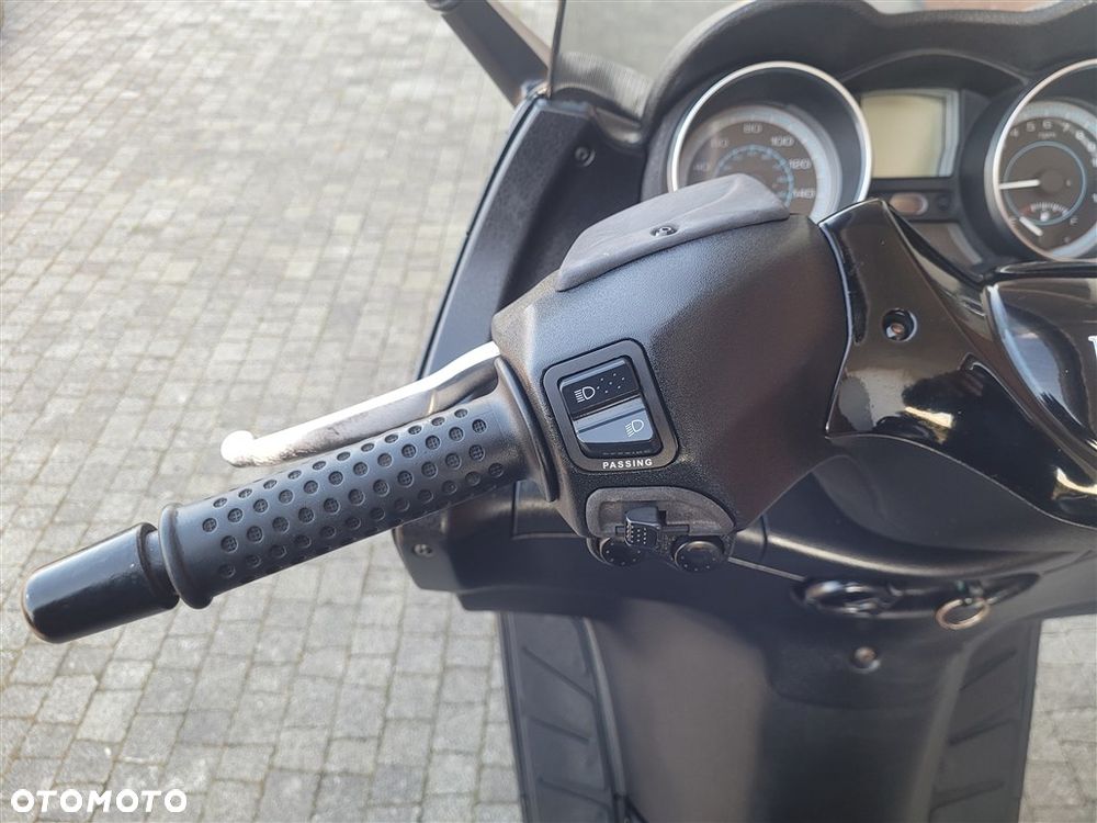 Piaggio Xevo - 28