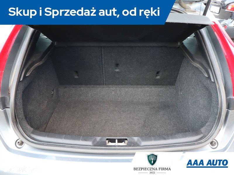 Volvo V40 - 14