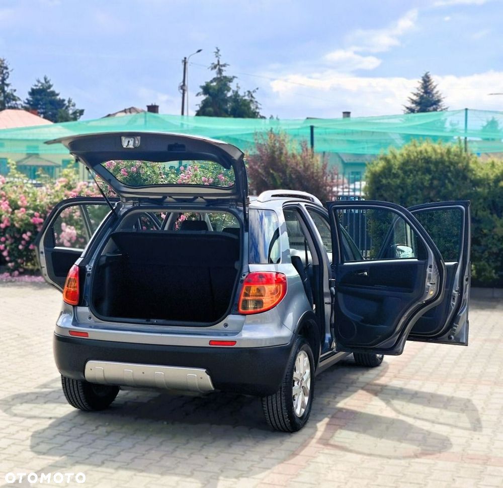 Fiat Sedici - 13