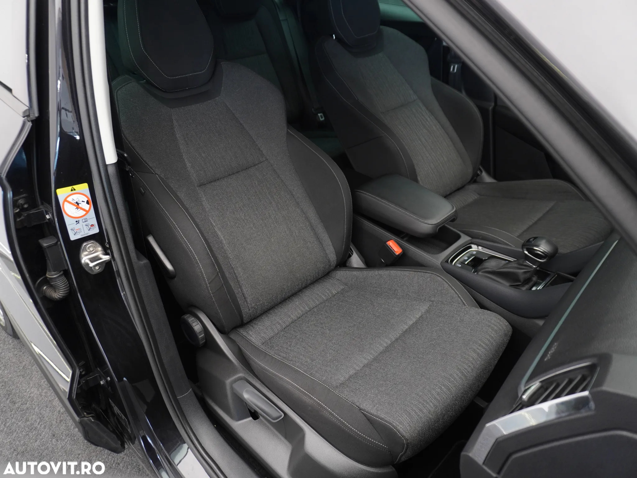 Skoda Karoq 1.6 TDI DSG Style - 8