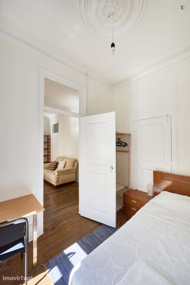 Quarto - localizado em Graça Lisbon - Grande imagem: 3/36