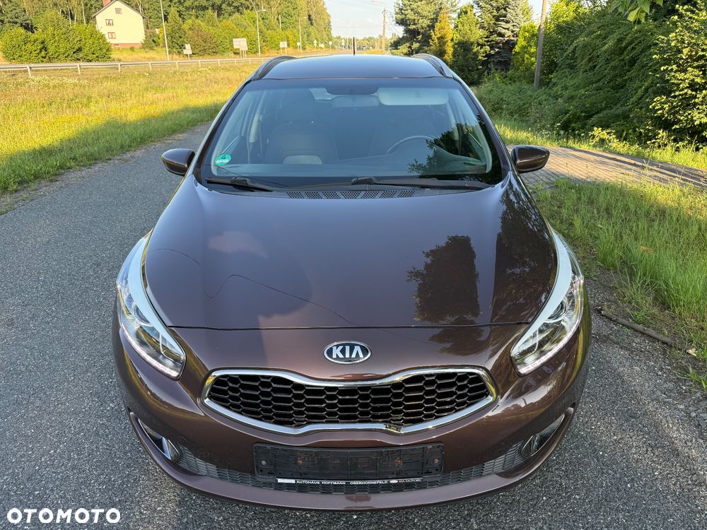 Kia Ceed 1.6 GDI Platinum Edition - 21