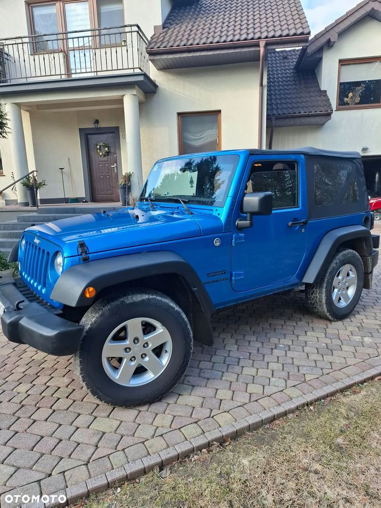 Jeep Wrangler - 2