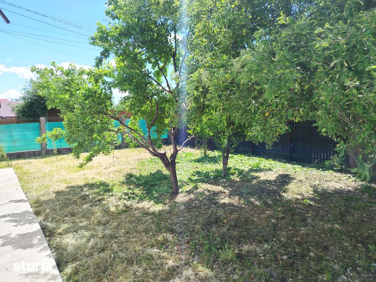 Casă nouă cu 3 camere și curte în apropiere de facilități - Imagine principală: 3/10
