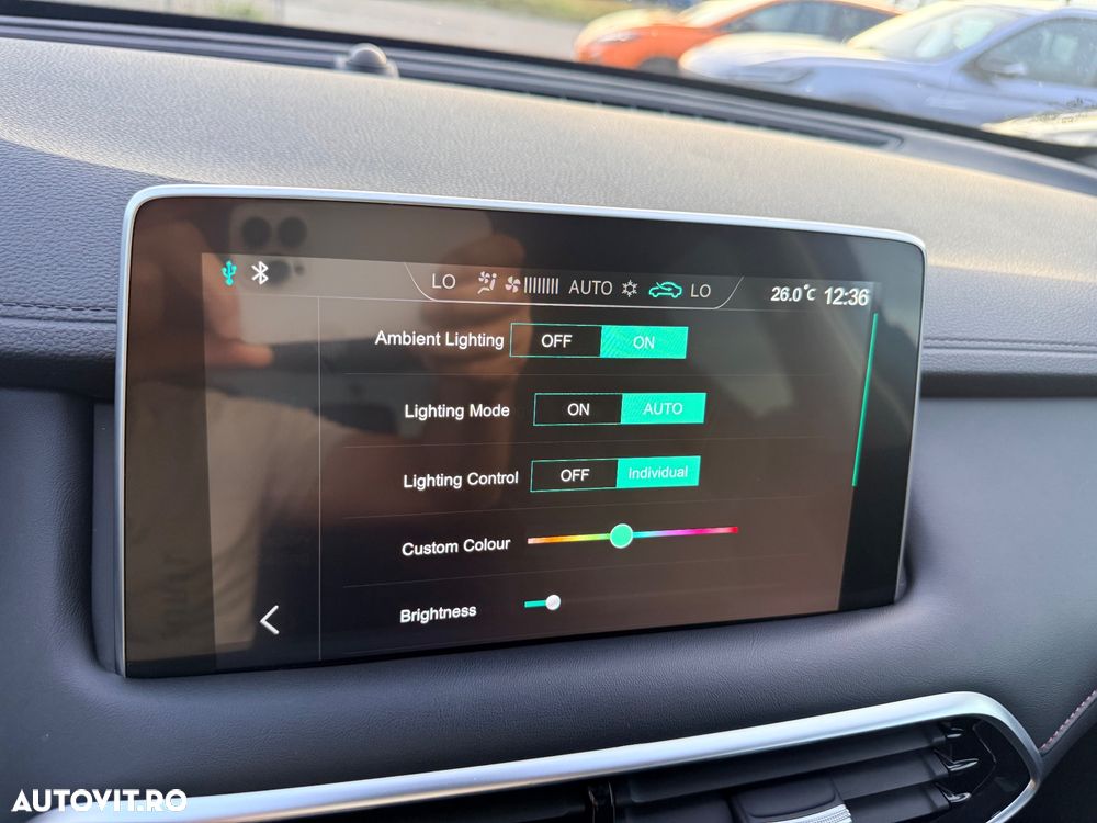 MG EHS 1.5T-GDI Luxury - 16
