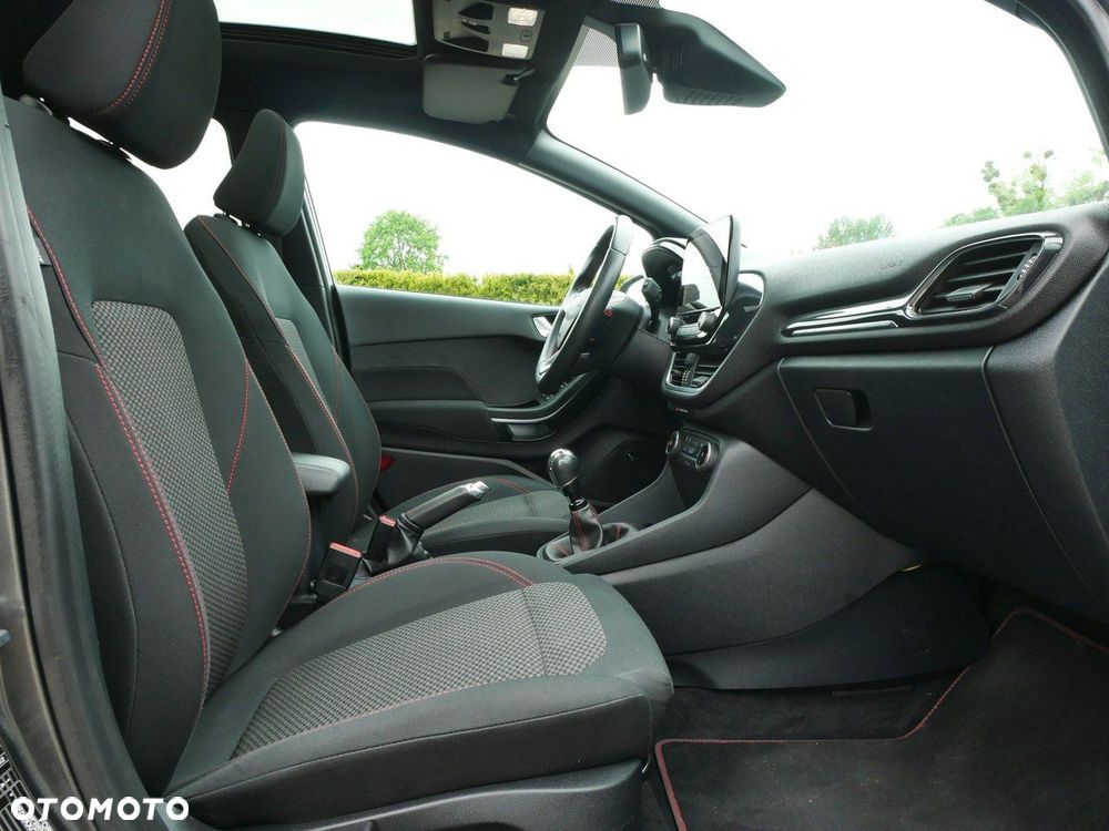 Ford Fiesta - 29