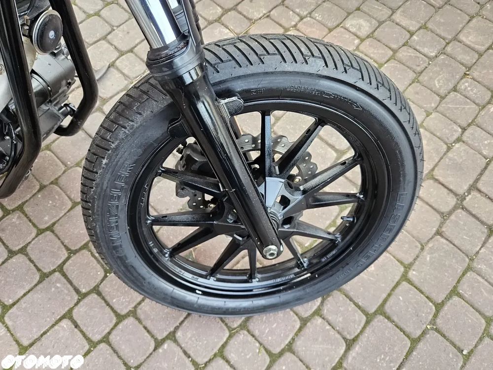 Yamaha Midnight Star - 21