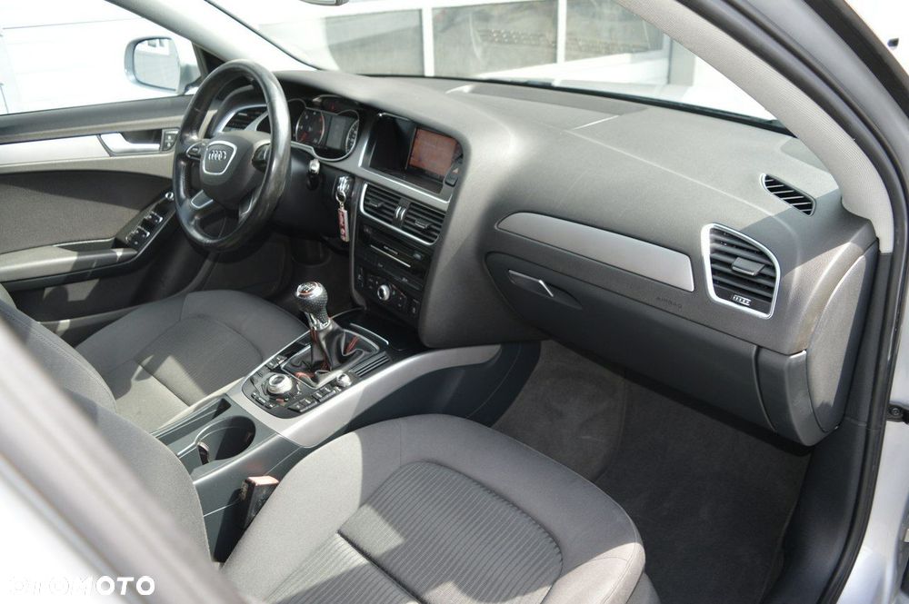 Audi A4 Avant 2.0 TDI - 23