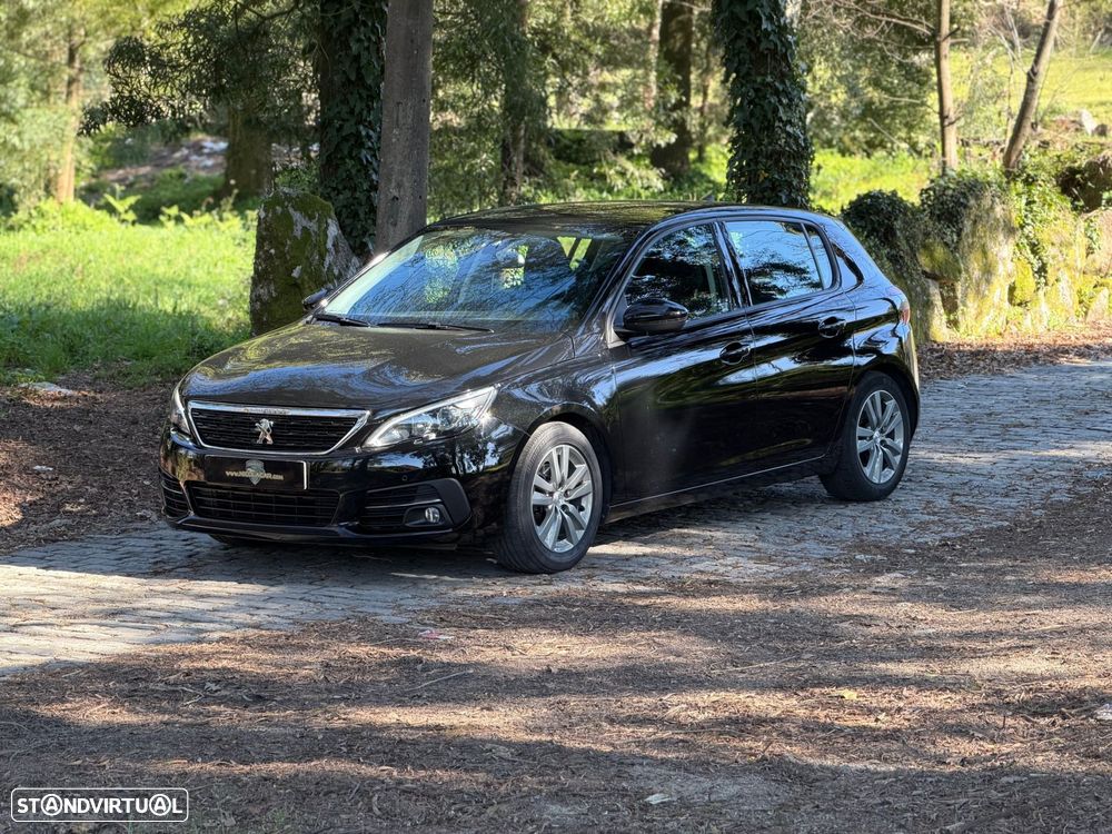 Peugeot 308 1.2 PureTech Allure EAT8 - 34