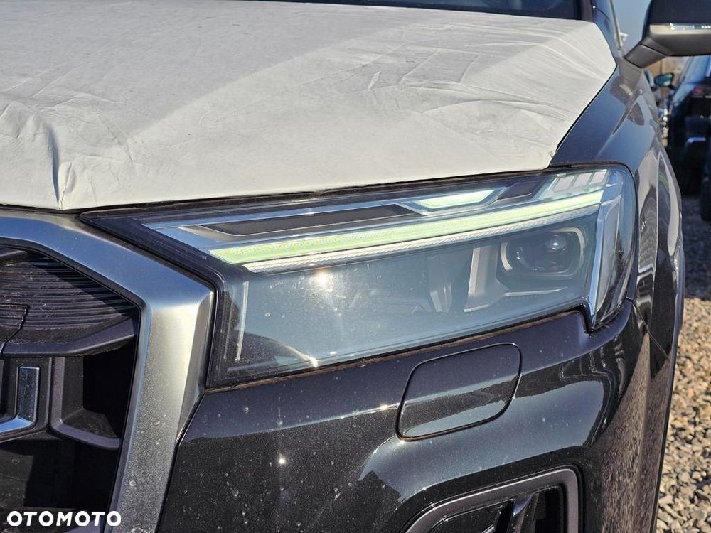 Audi Q7 - 17