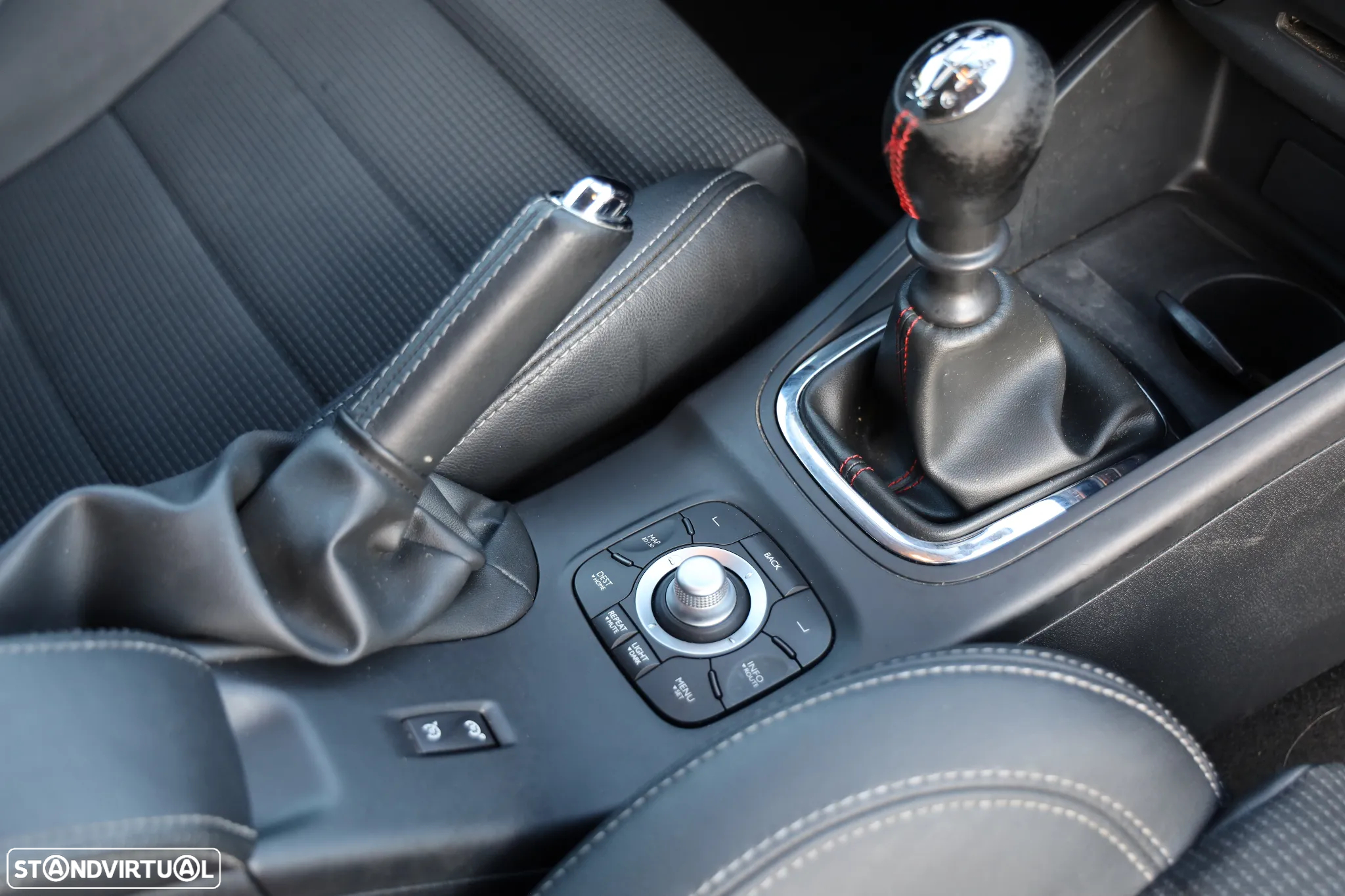 Renault Mégane Coupe 1.5 dCi GT Line SS - 8