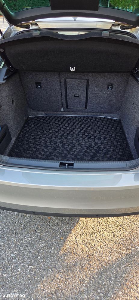Skoda Octavia 2.0 TDI STYLE DSG - 9