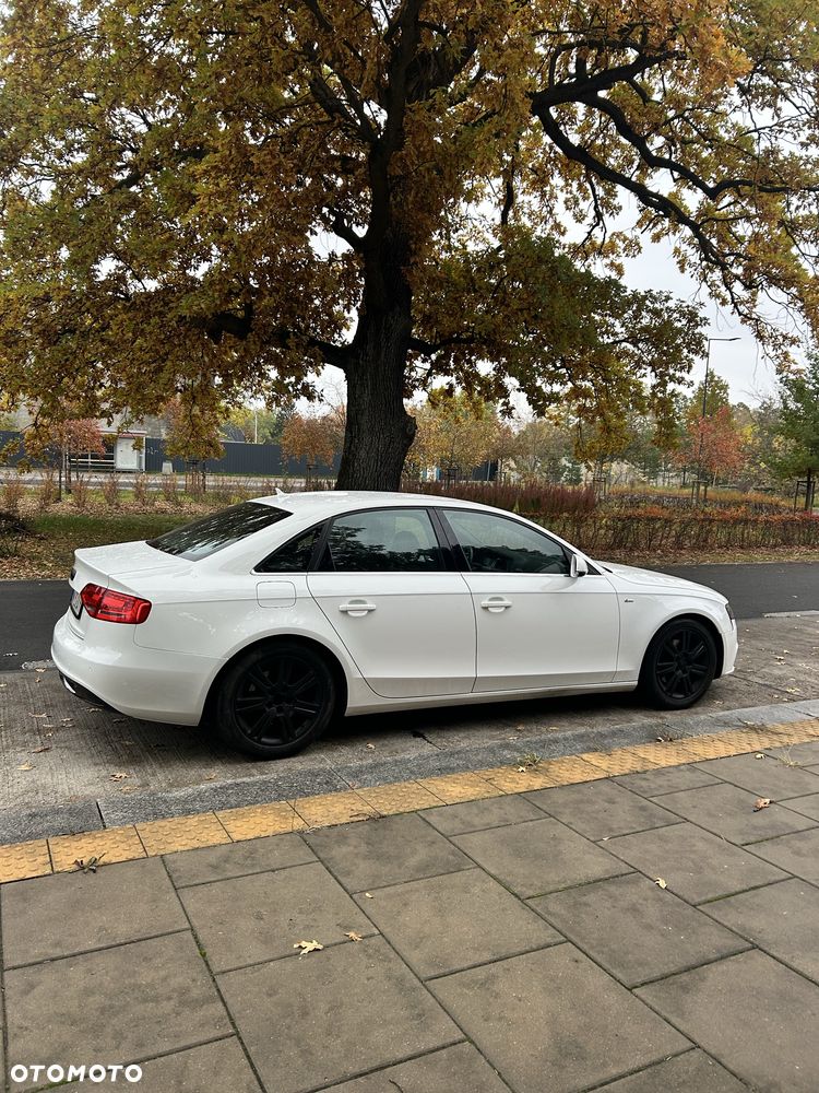 Audi A4 Limousine - 7