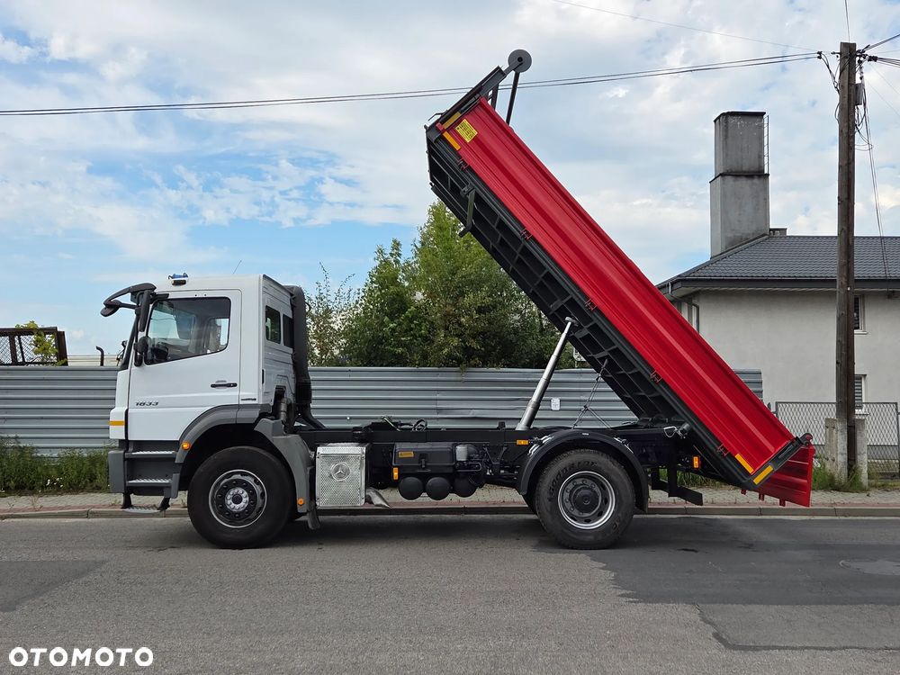 Mercedes-Benz AXOR 1833 330KM // KLIMA // NOWY KIPER // HAK // ROZSTAW OSI 3,60m // WYWROTKA 3str // EURO 5 // 9 BIEGÓW - 2